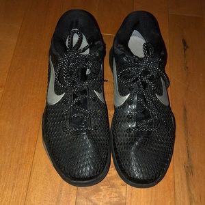 Selling Kobe VII 7 Black Sliver Size 12 for men